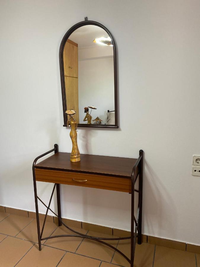 Evgenia'S Guest House Néon Oítilon Extérieur photo