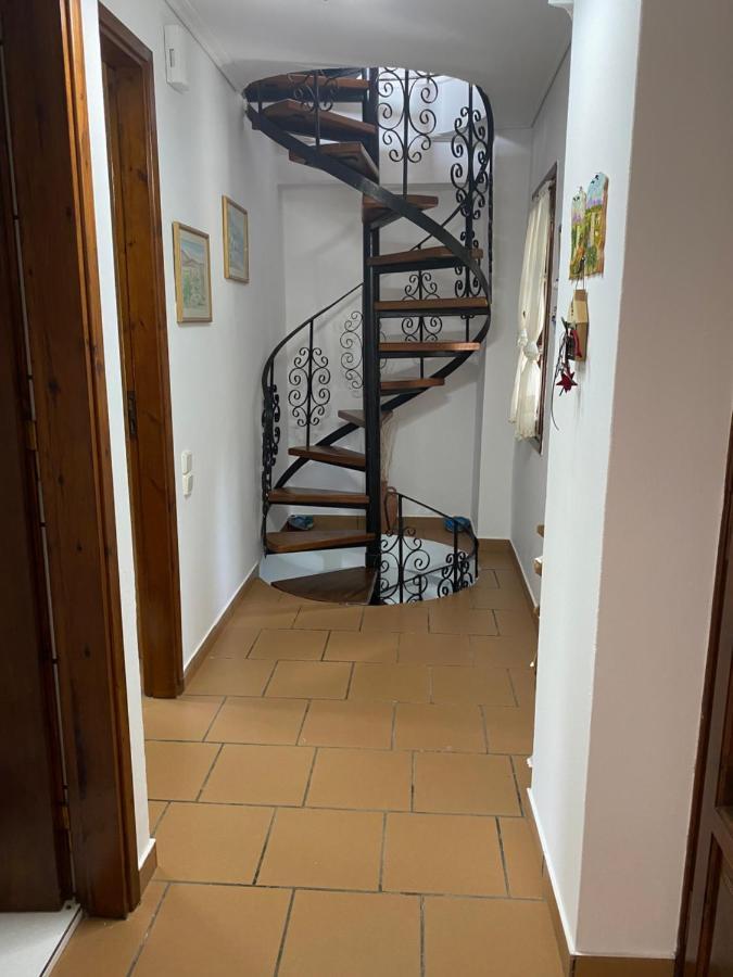 Evgenia'S Guest House Néon Oítilon Extérieur photo